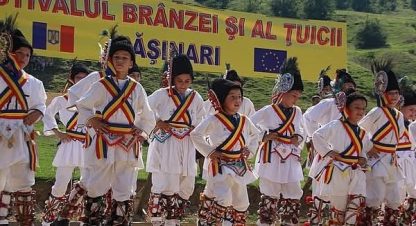 imagine - Excursie 1 zi Sibiu si Festivalul Brânzei si al Tuicii de la Rasinari